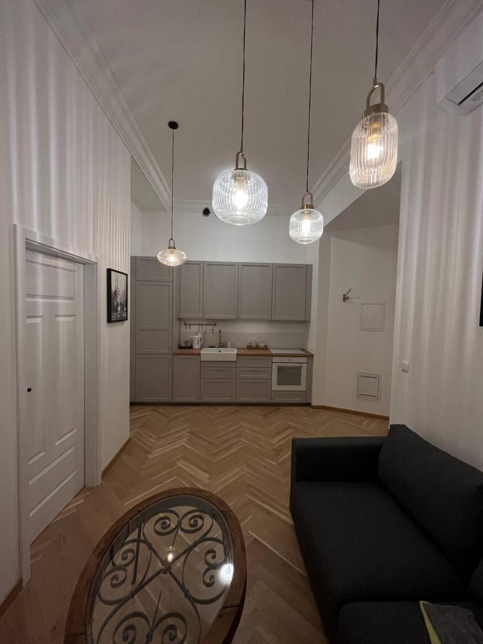 Appartement Murano Piekna 16a Warschau